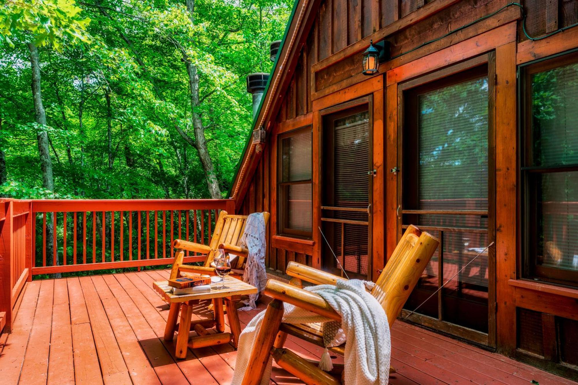 Cabin In A Gated Resort With Seasonal Resort Pool Pigeon Forge Eksteriør bilde
