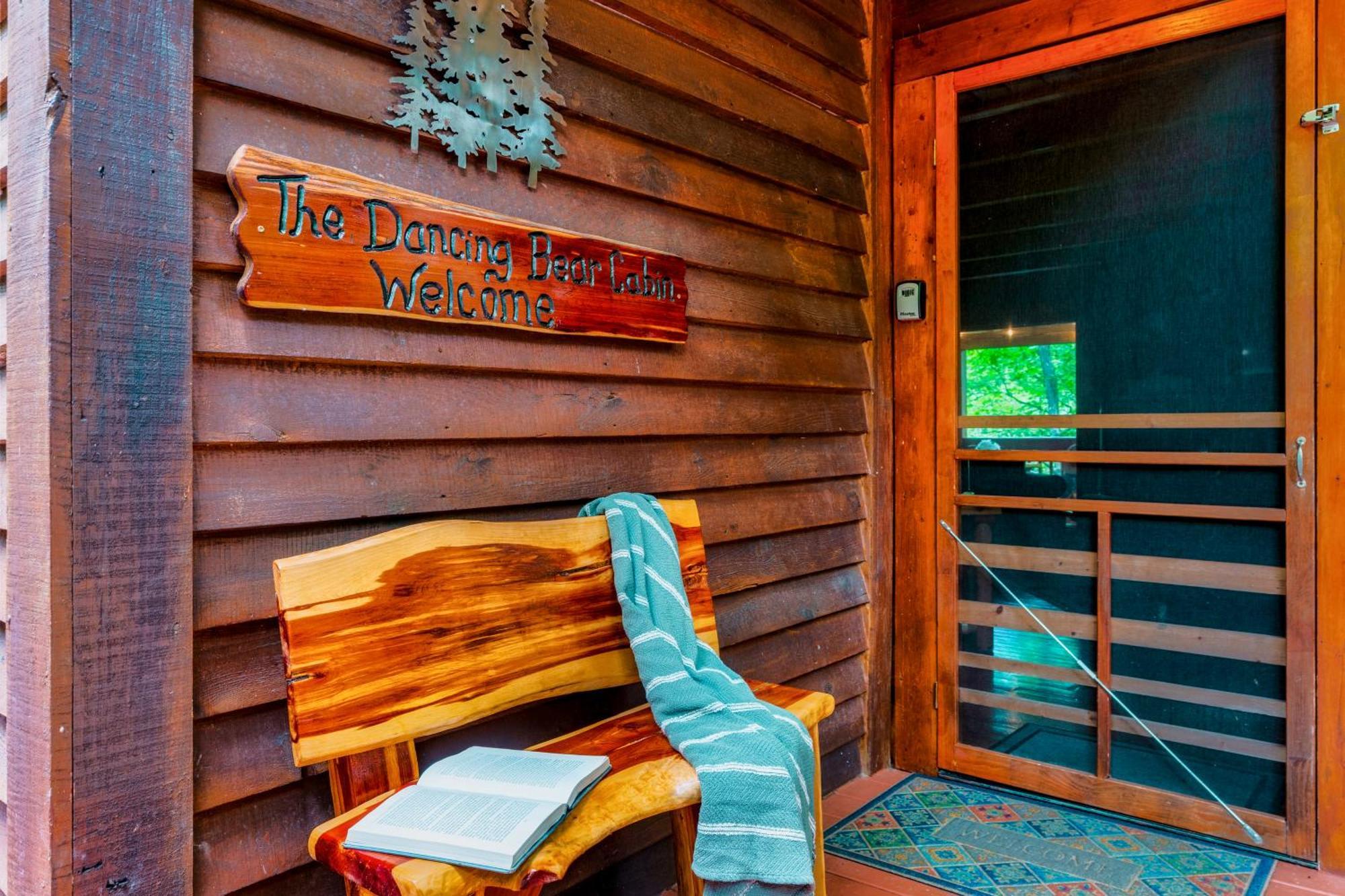 Cabin In A Gated Resort With Seasonal Resort Pool Pigeon Forge Eksteriør bilde