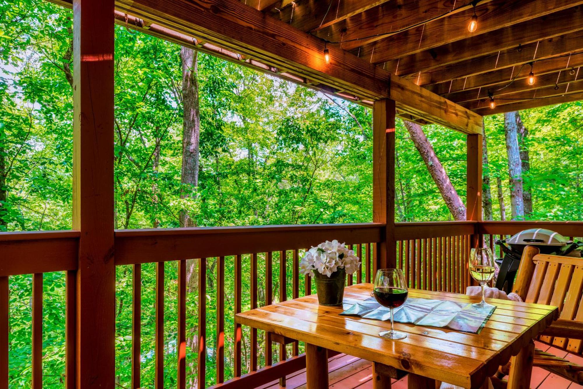 Cabin In A Gated Resort With Seasonal Resort Pool Pigeon Forge Eksteriør bilde