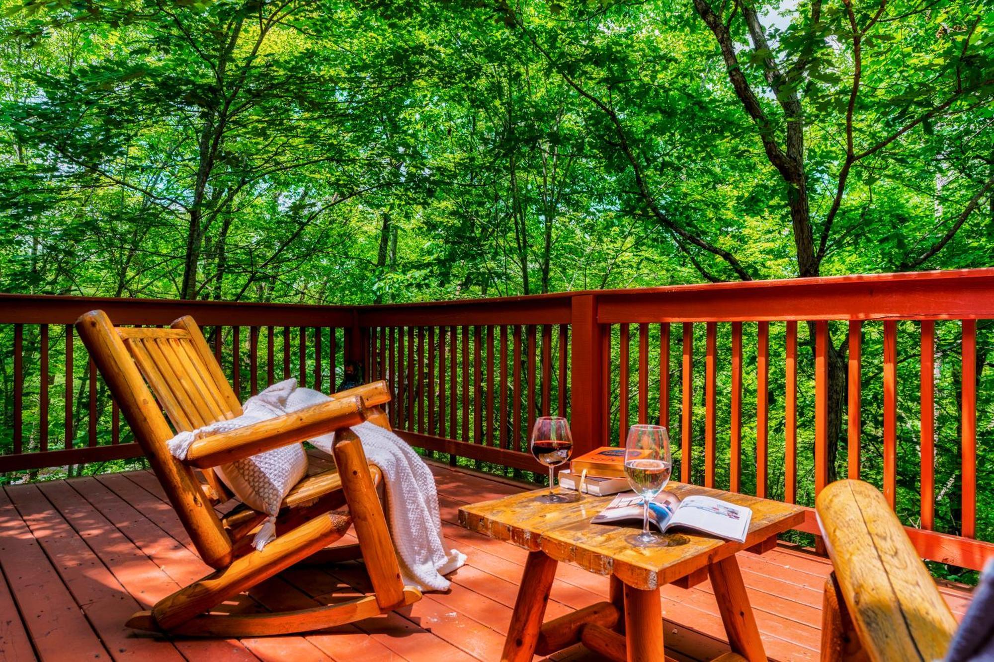 Cabin In A Gated Resort With Seasonal Resort Pool Pigeon Forge Eksteriør bilde