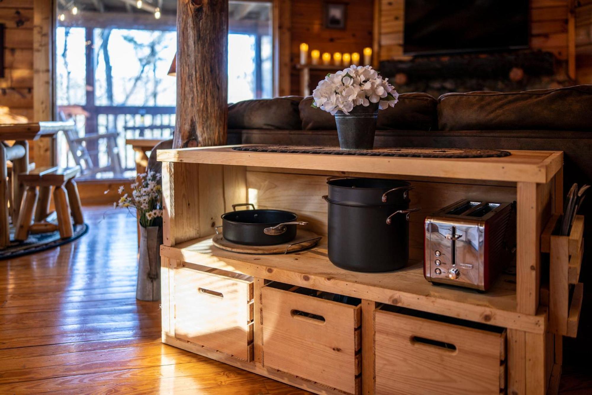 Cabin In A Gated Resort With Seasonal Resort Pool Pigeon Forge Eksteriør bilde