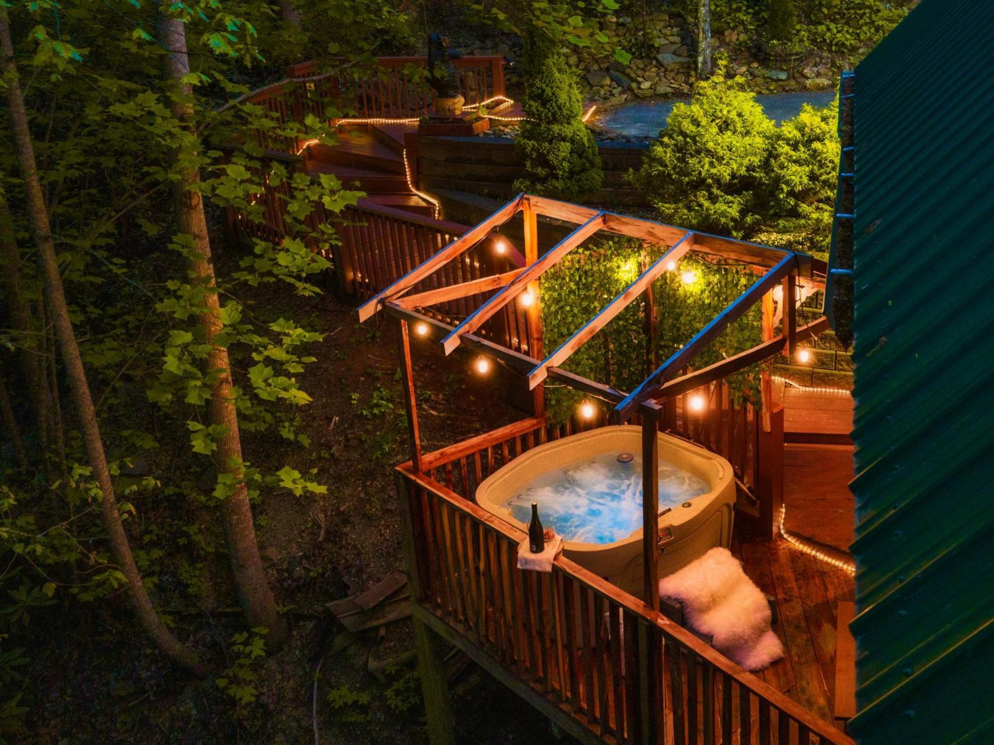 Cabin In A Gated Resort With Seasonal Resort Pool Pigeon Forge Eksteriør bilde