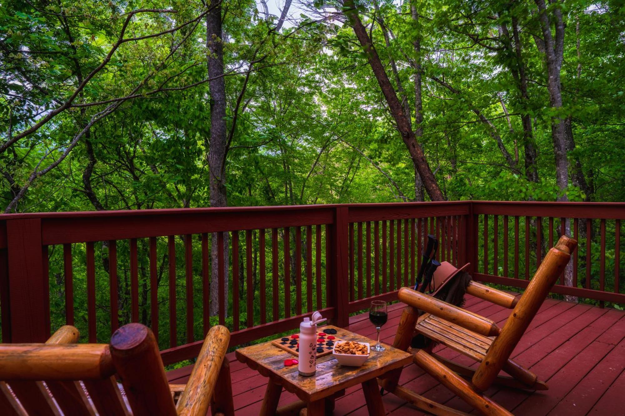 Cabin In A Gated Resort With Seasonal Resort Pool Pigeon Forge Eksteriør bilde